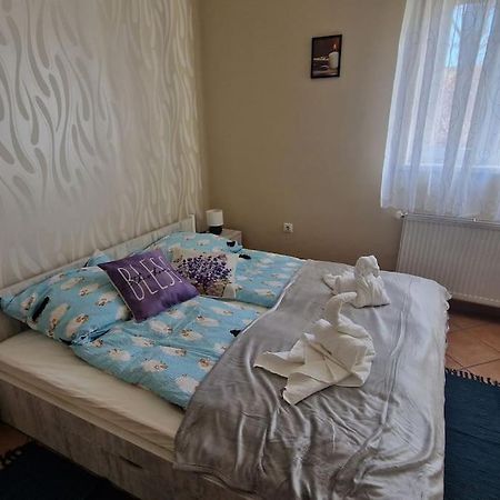 Jackpot Apartman Budapest Exterior foto